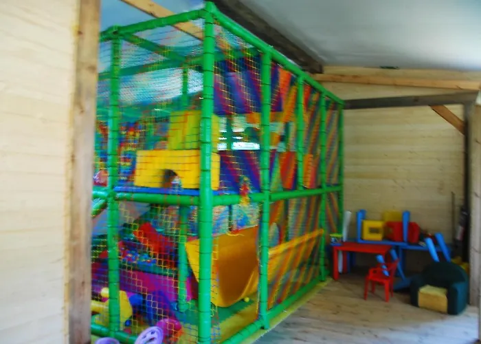 Wypoczynek Hnatczak منتجع Debrzno