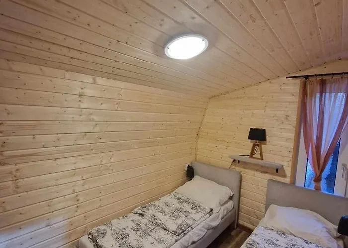 منتجع Wypoczynek Hnatczak